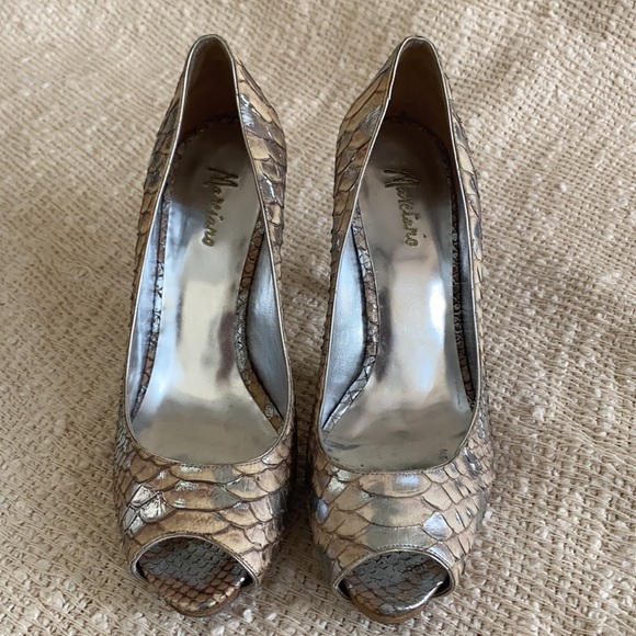 Gorgeous Marciano Snakesin Peeptoe High Heel Leather Pumps 6.5 US - Picture 3 of 11